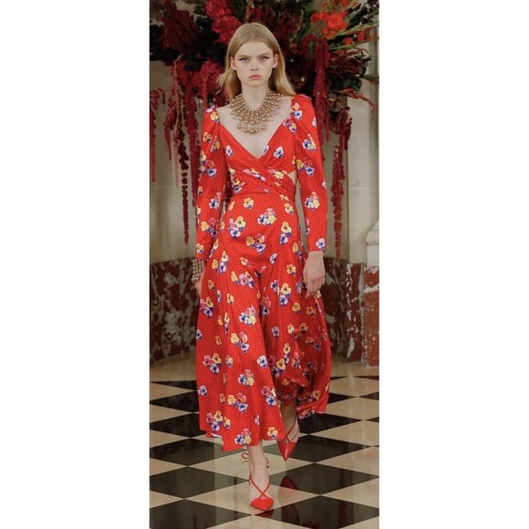 RUNWAY. NWT. $2190 CAROLINA HERRERA Pleated twill midi dress Sz 8 - Picture 2 of 10